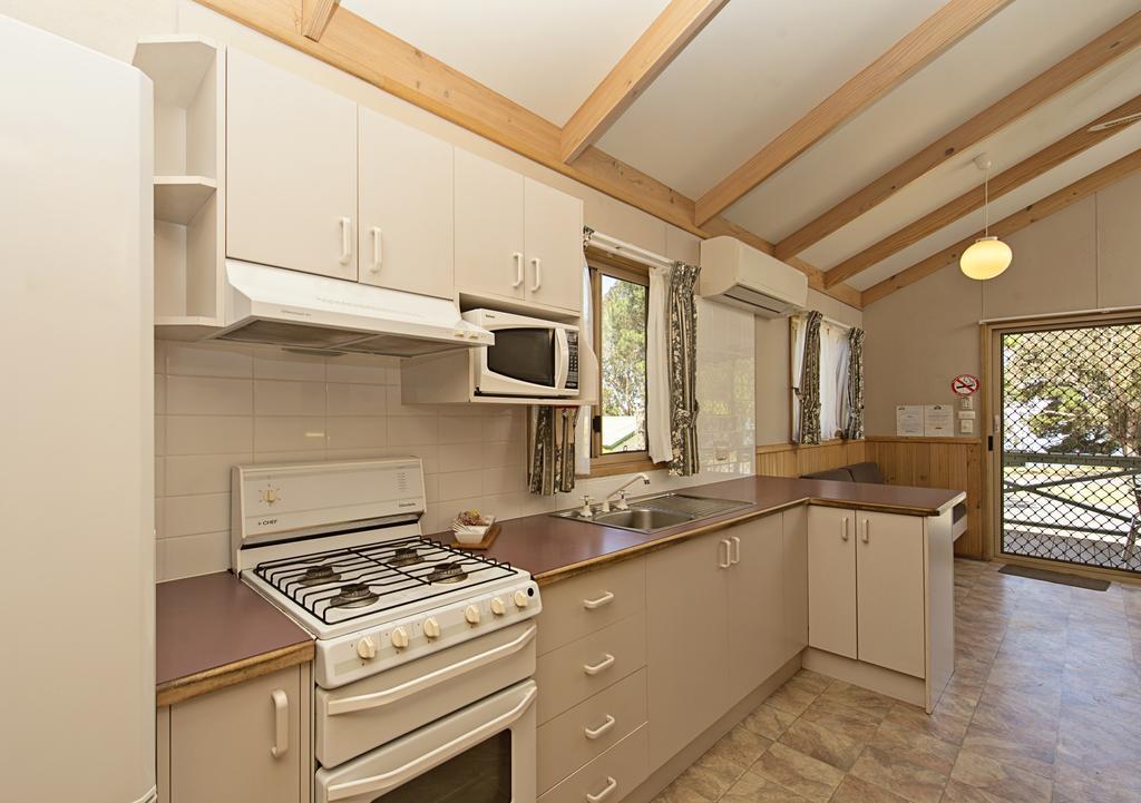 Rainbow Pines Tourist Caravan Park Adaminaby Εξωτερικό φωτογραφία