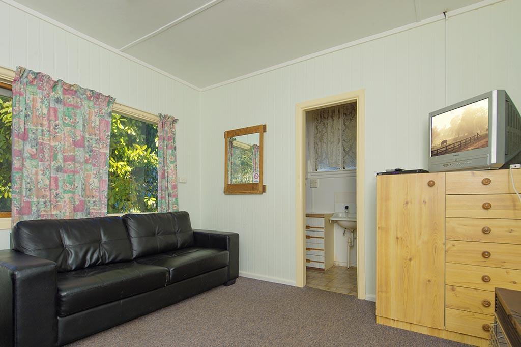 Rainbow Pines Tourist Caravan Park Adaminaby Εξωτερικό φωτογραφία
